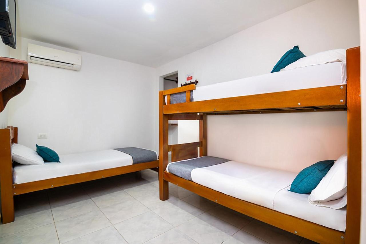 Hotel Esperanza Ac Картахена Экстерьер фото